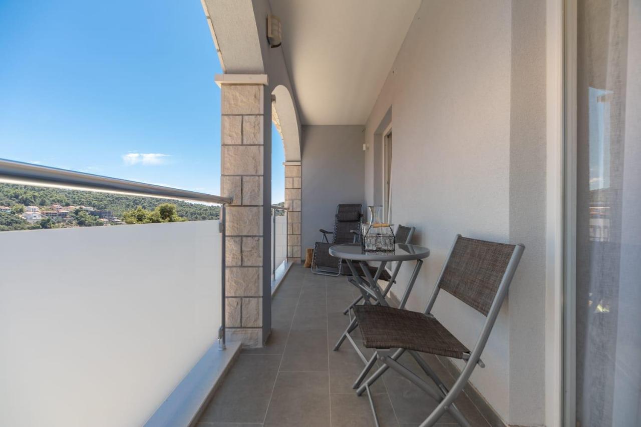 Maloa Two Bedroom Apartment Smokvica  Eksteriør billede